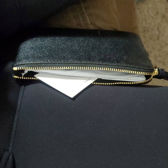 NWT COACH WRISTLET - Picture 8 of 8